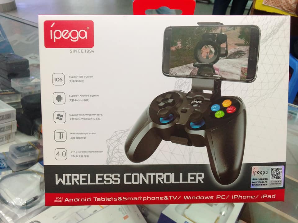 BLUETOOTH GAMEPAD FOR IOS AND ANDROID, WINDOWS COMPATIBLE WITH PS4 AND NINTENDOW SWITCH